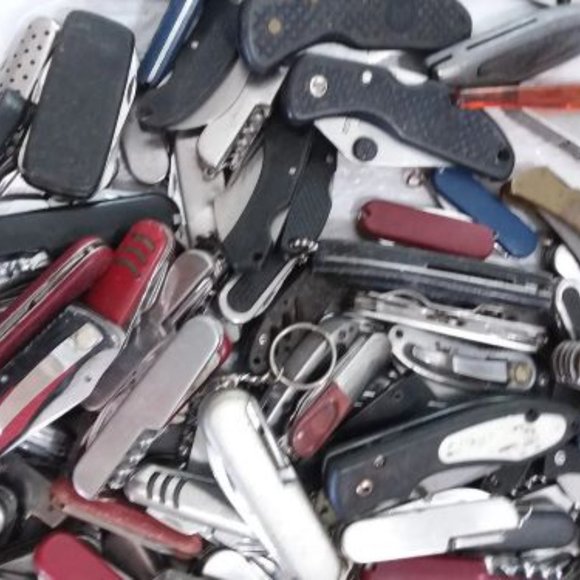 Lot of EDC Knives, Junk Drawer Knives, Multi-Tools, Corkscrews $16 per Pound - Picture 3 of 6